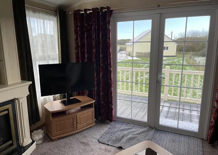 Captivating 2-Bed Static Caravan On Private Land