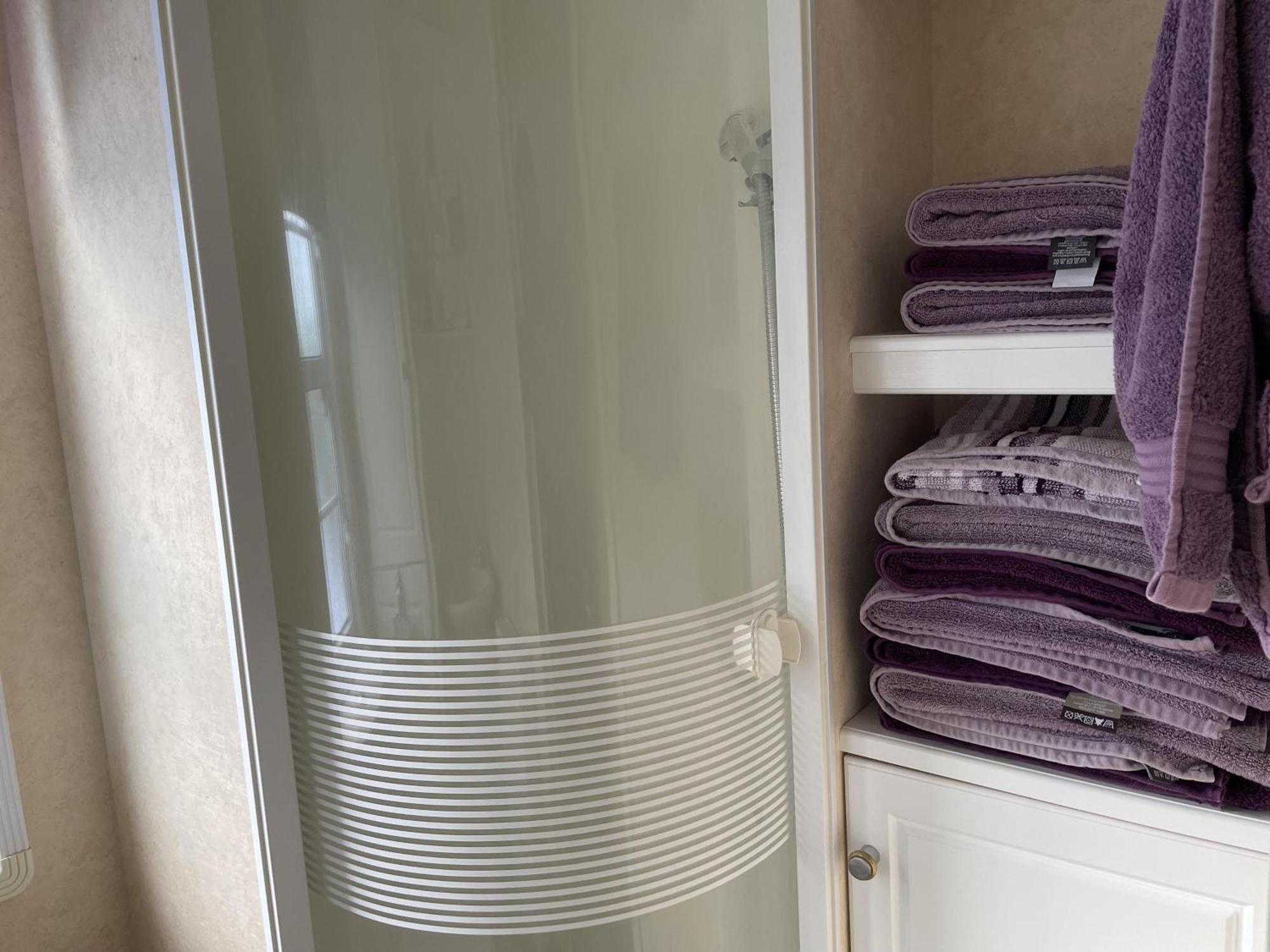 Captivating 2-bed Static Caravan On Private Land *